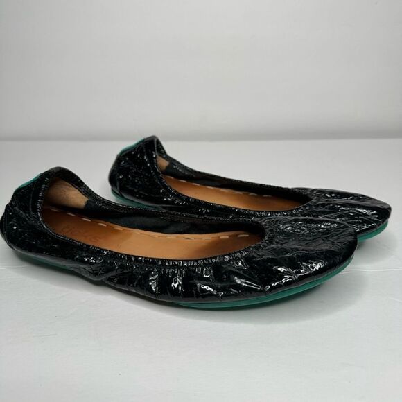 Tieks flats size 8 - Picture 1 of 9